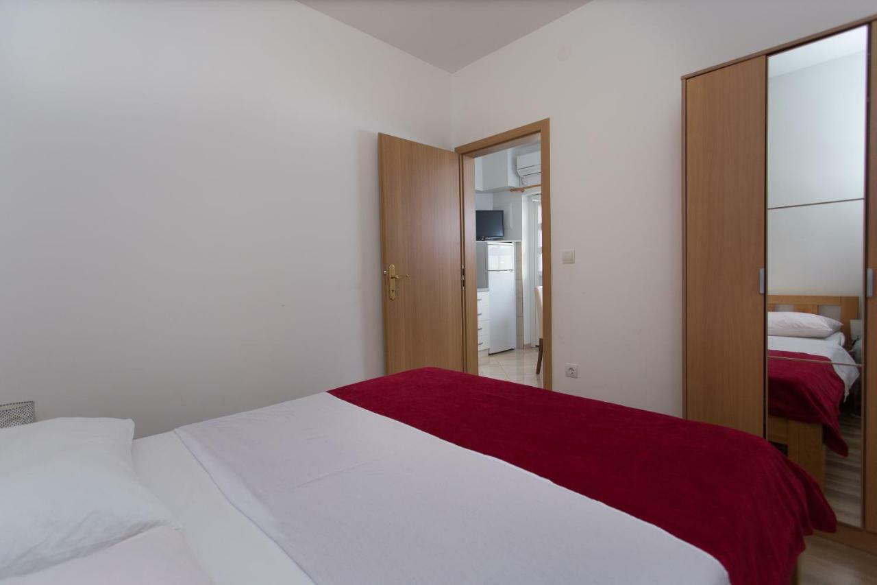 Apartment Ribica Kaštela 外观 照片
