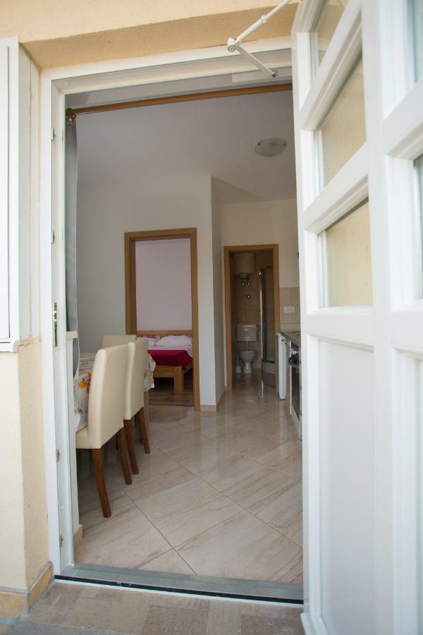 Apartment Ribica Kaštela 外观 照片